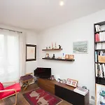 Beautiful & Spacious Apartment Near Montmartre